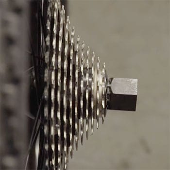 replacing cassette on mountain bike