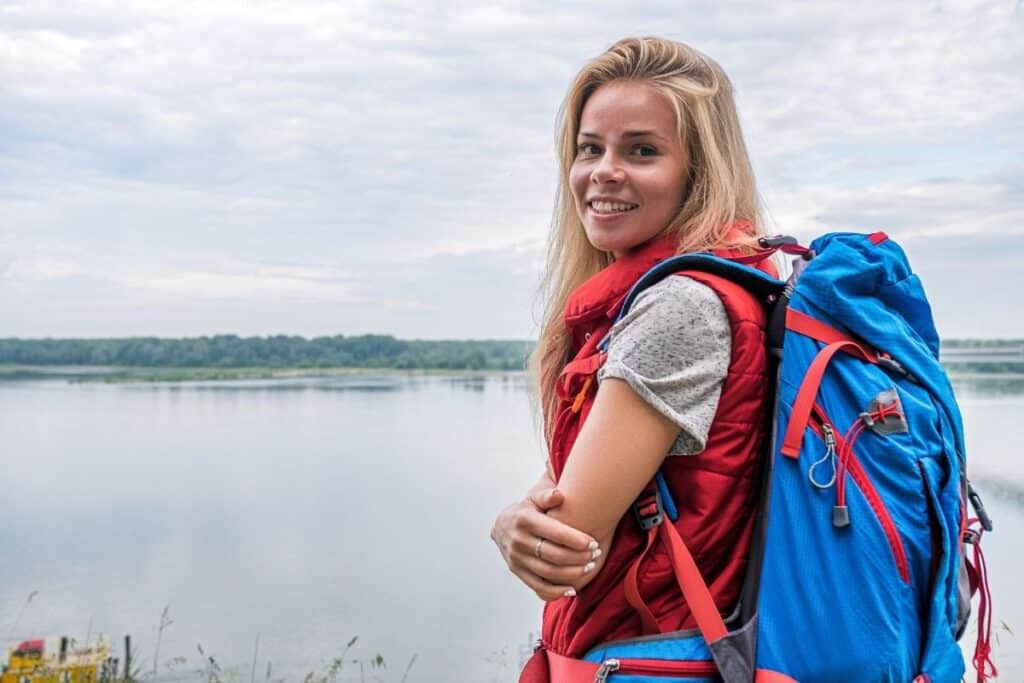 Mountain Hardwear Blue Agama Hiking Lightweight Nylon Backpack | eBay