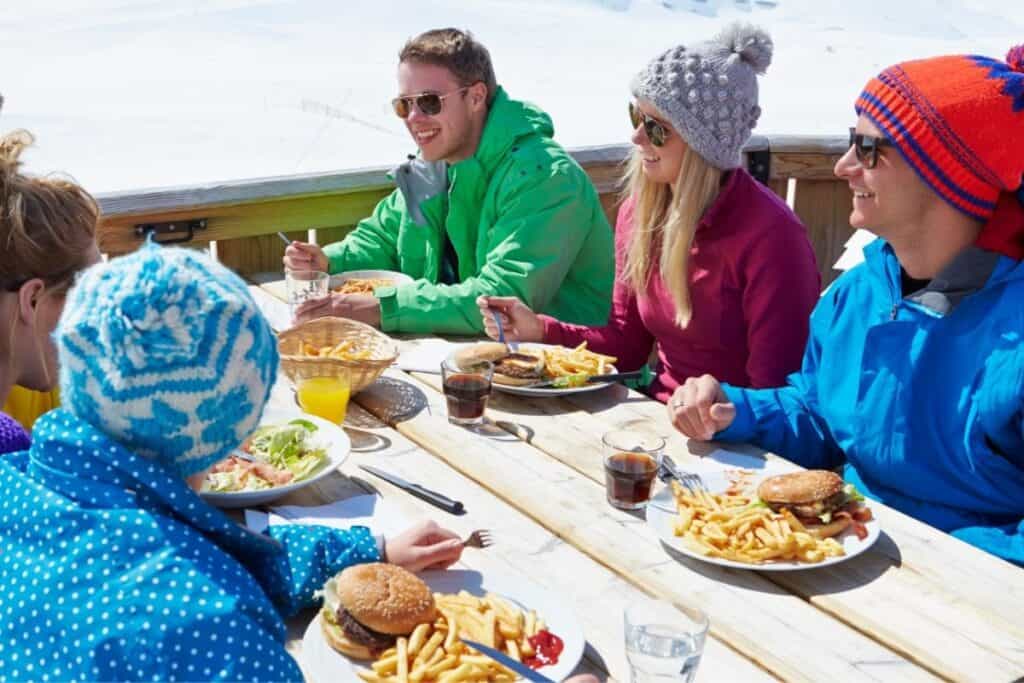 ski trip average cost