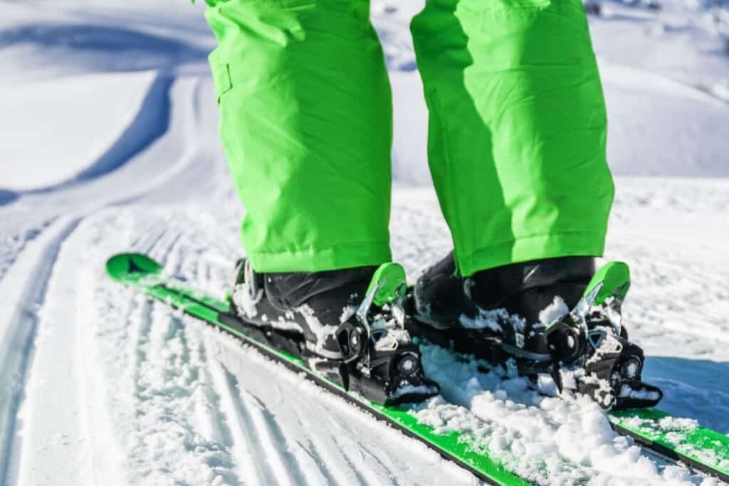 closeup of ski bindings from behind