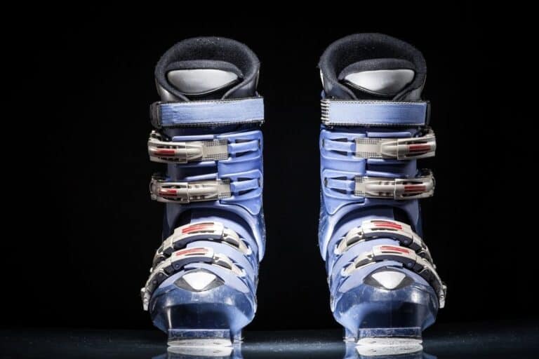 How Long Do Ski Boots Last? Mountain Treads